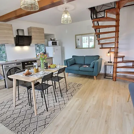 Holiday home Ti Charlize Goudelin